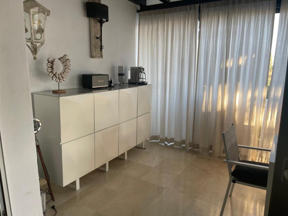 Luxury Apartamento En Rio Real Marbella Bagian luar foto