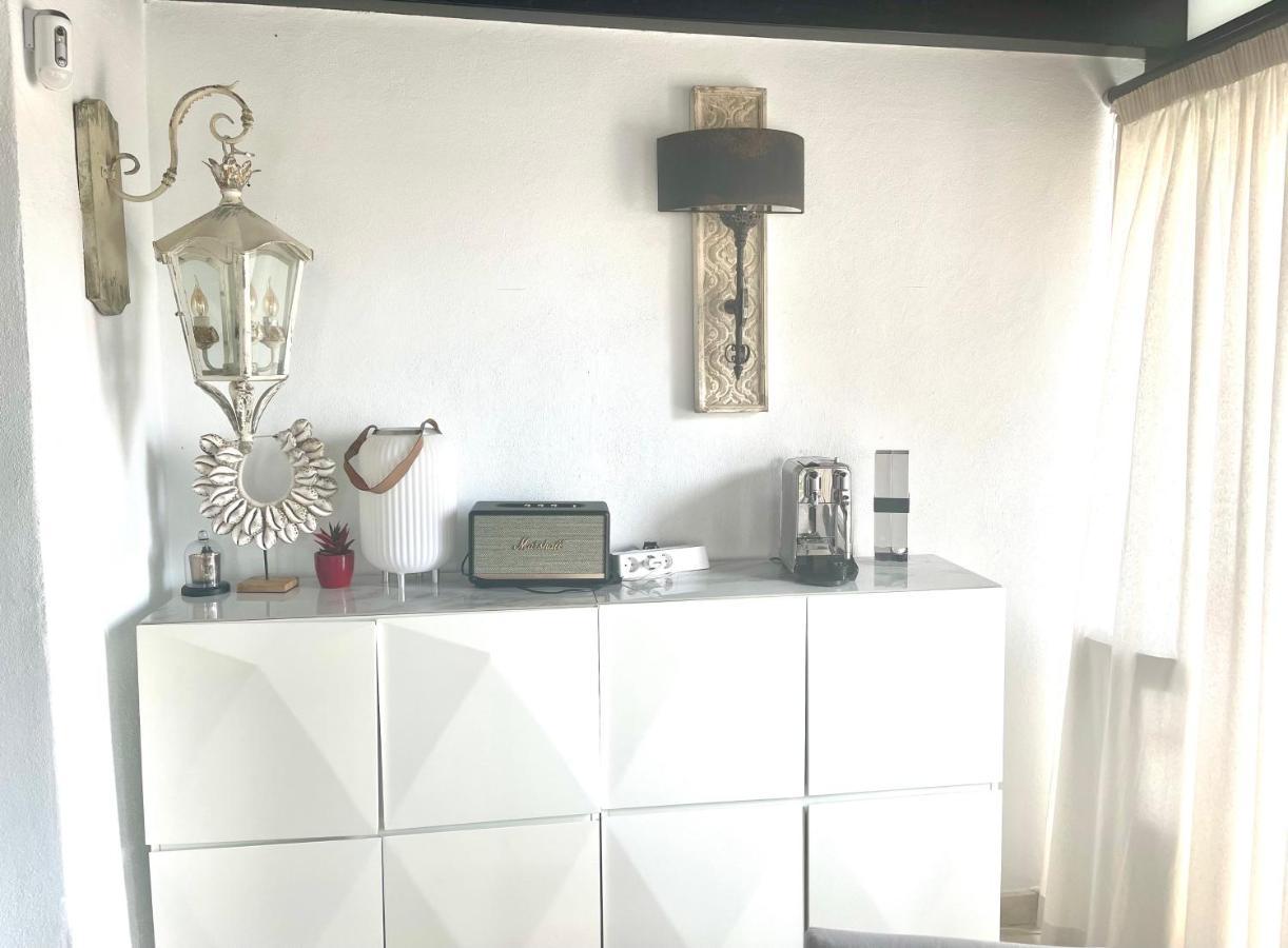 Luxury Apartamento En Rio Real Marbella Bagian luar foto